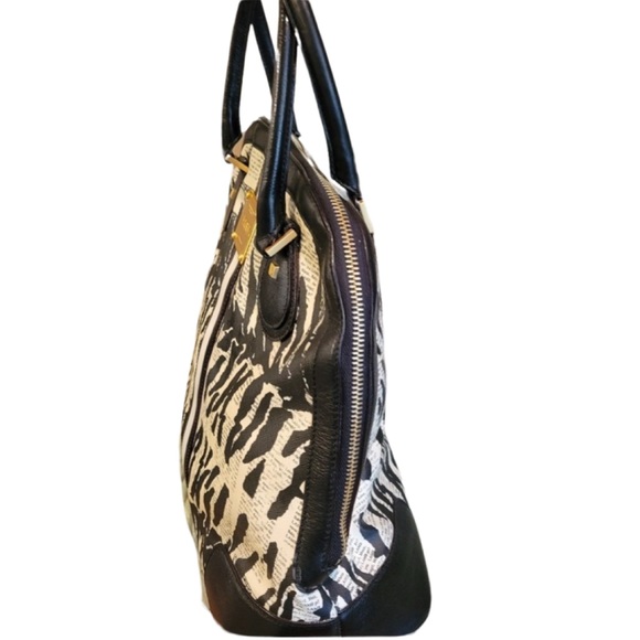 L.A.M.B. Zebra Bucket Handbag - Picture 13 of 15